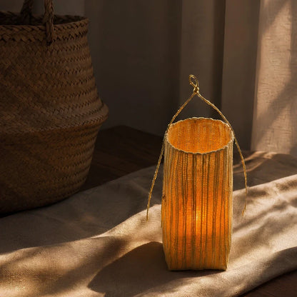 WovenGlow™ Handwoven Flameless Candle Lantern – Battery LED Table Light