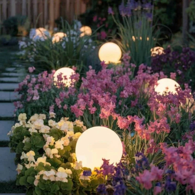 Spherical Garden Light – 16-Colour Remote-Control Outdoor Orb Light