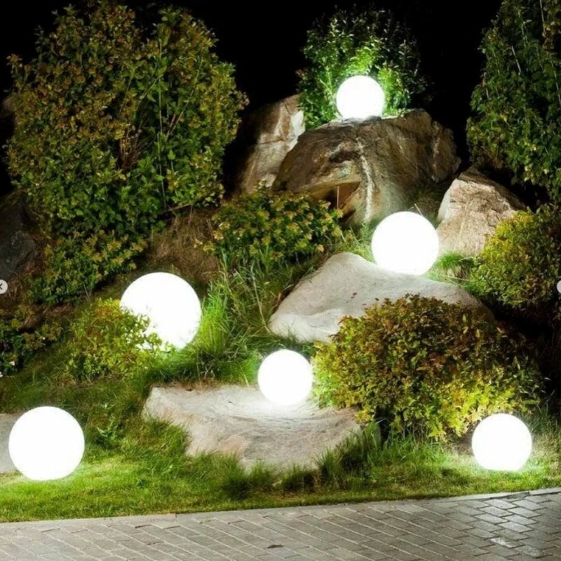 Spherical Garden Light – 16-Colour Remote-Control Outdoor Orb Light