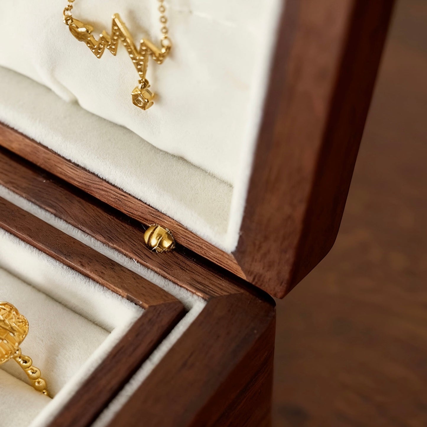 Amélie Walnut Two-Tier Jewellery Box | Velvet-Lined Storage with Smooth Rounded Edges