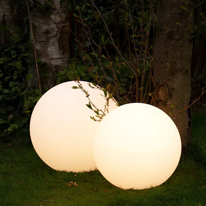 Spherical Garden Light – 16-Colour Remote-Control Outdoor Orb Light
