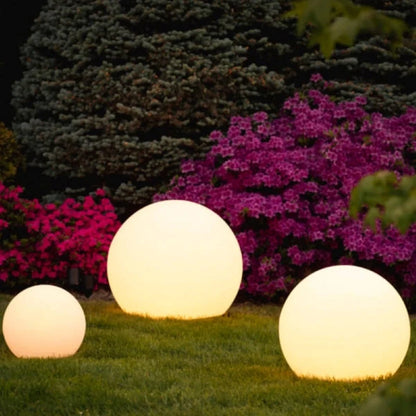 Spherical Garden Light – 16-Colour Remote-Control Outdoor Orb Light
