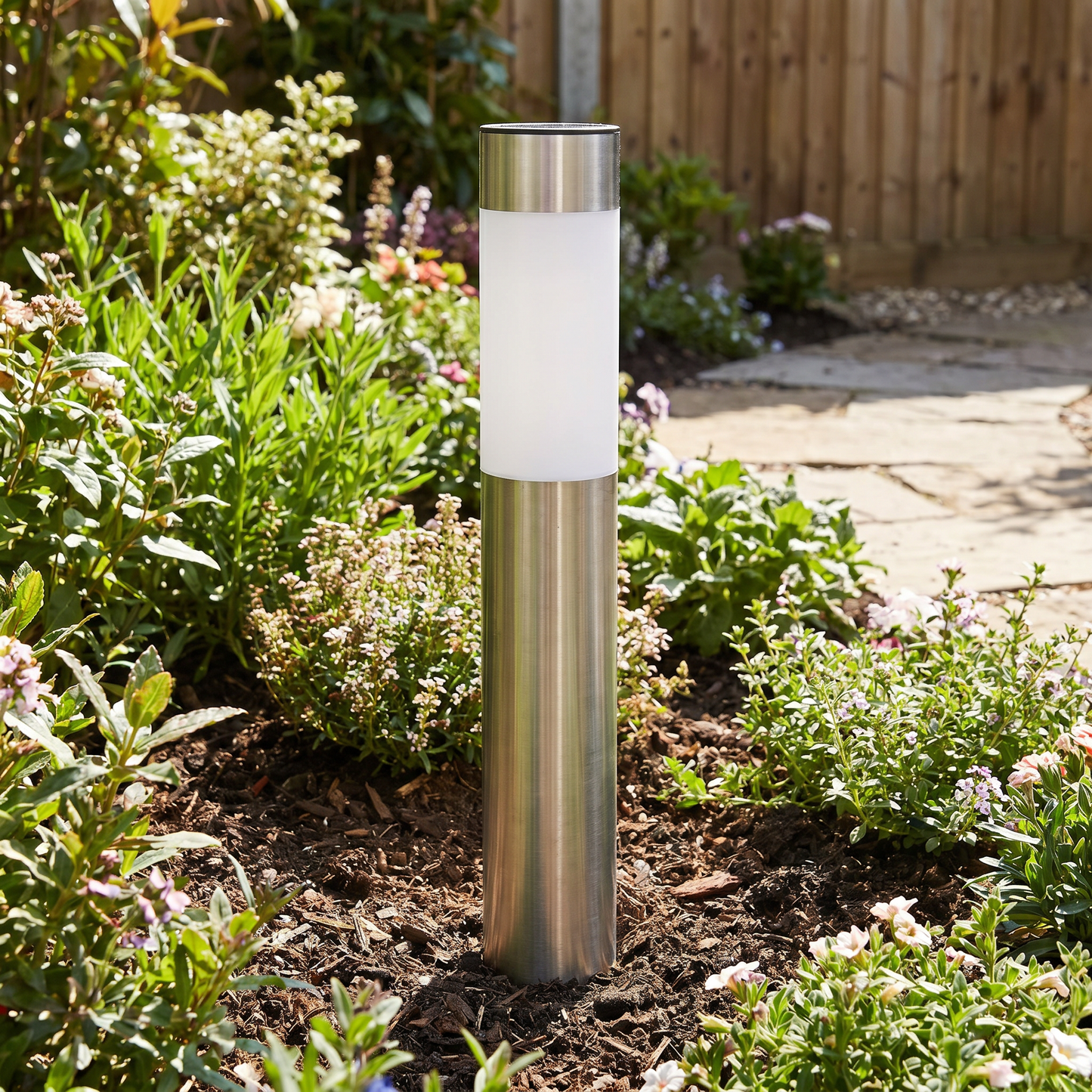 EcoLumen | Stylish Durable Solar Garden Pathway Lighting