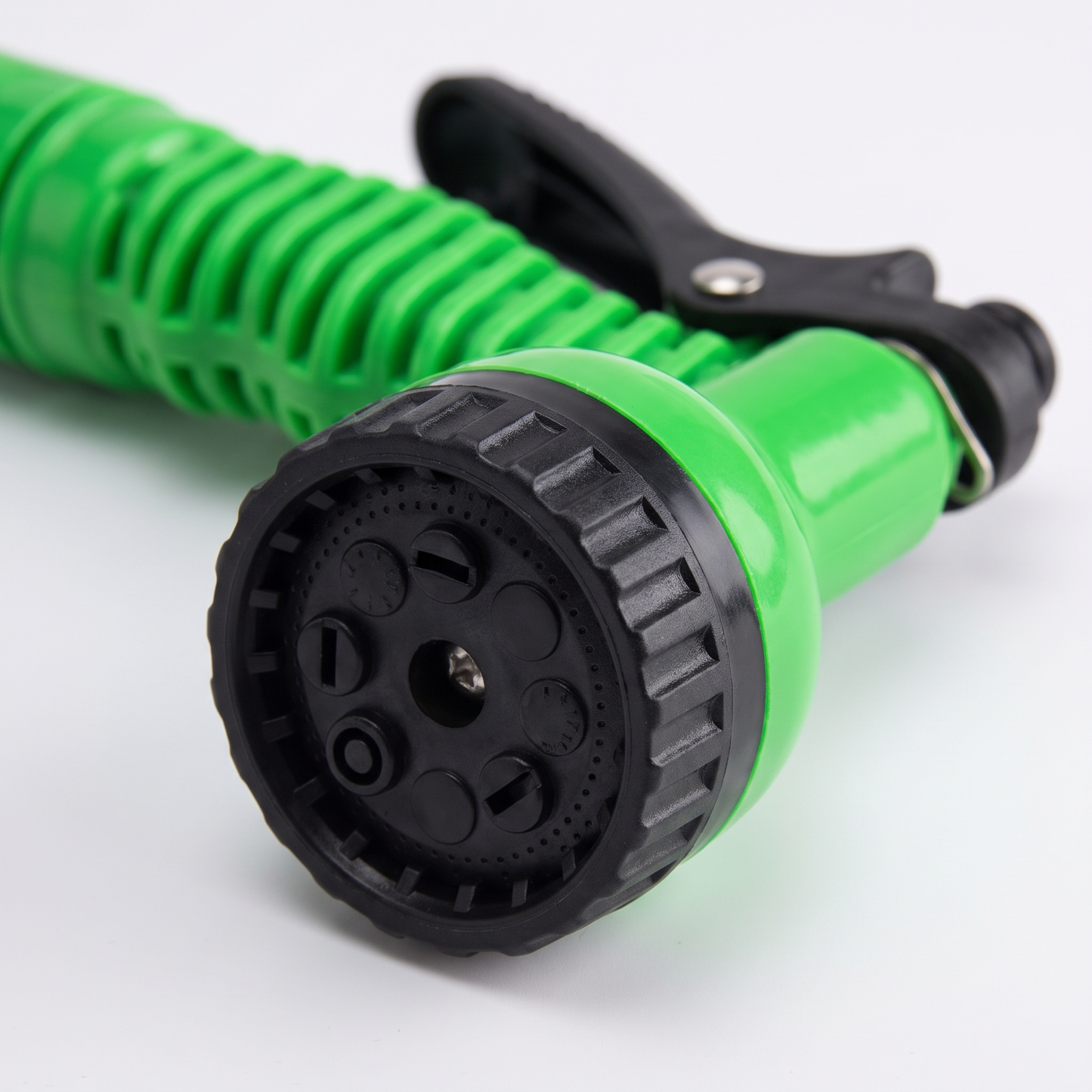 Expandable Garden Hose | 7-Function Spray Gun for Effortless Watering