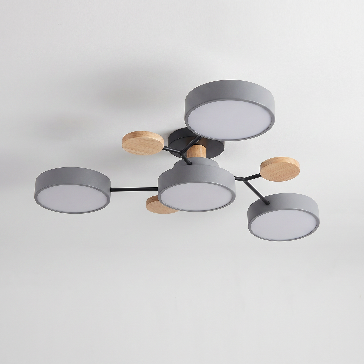 Modern LED Ceiling Light Fixture with Adjustable Brightness | Elegant Design for Stylish Living Spaces