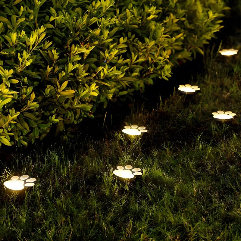 PawGlow™ Solar Paw Print Garden Lights – Dusk Sensor Outdoor Décor Lights