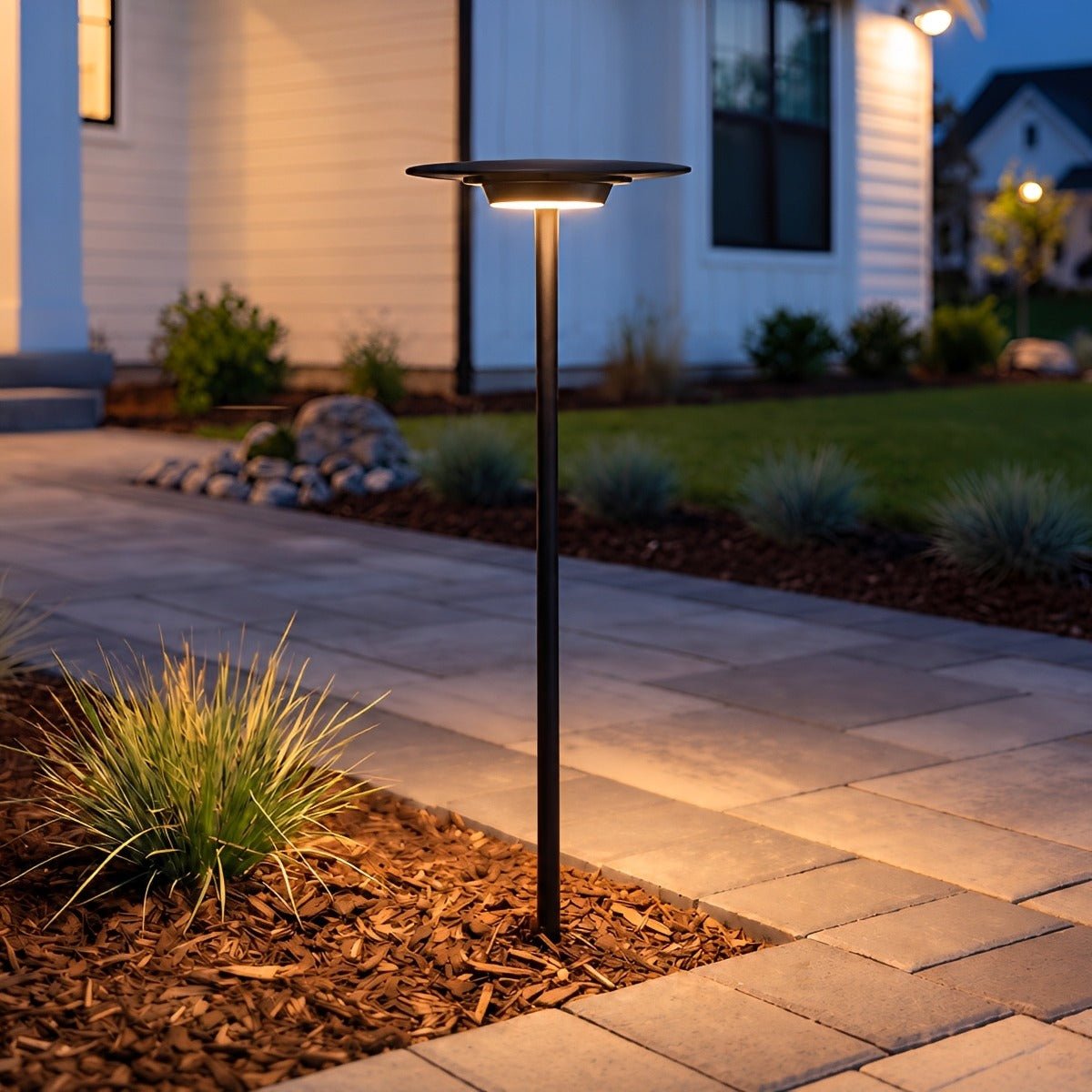Umbra Mushroom Garden Light — LED garden path light